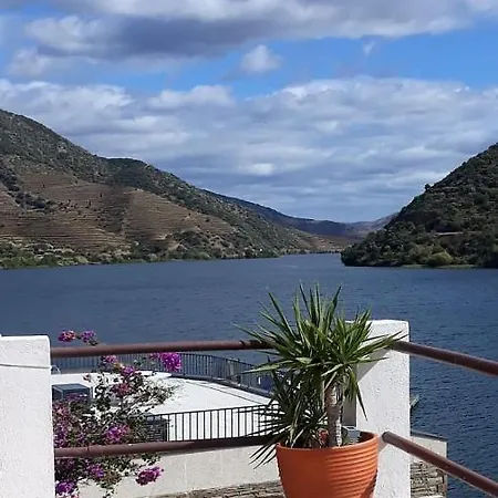 Casa Dos Vinhais Douro Valley Holiday home *