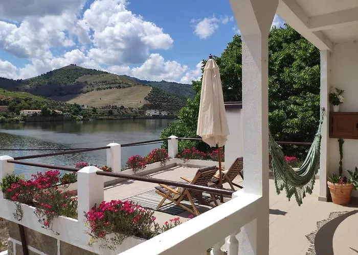 Casa Dos Vinhais Douro Valley Tatil Evi Coleja